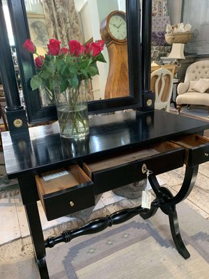 black antique dressing table SOLD | Antique Dark Green Mahogany Vanity Table With Mirror, Vintage Makeup Table With Bench, Traditional Patina Painted Furniture