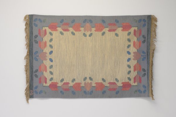Mid Century Swedish Kilim Rug Mid Century Swedish Kilim Rug