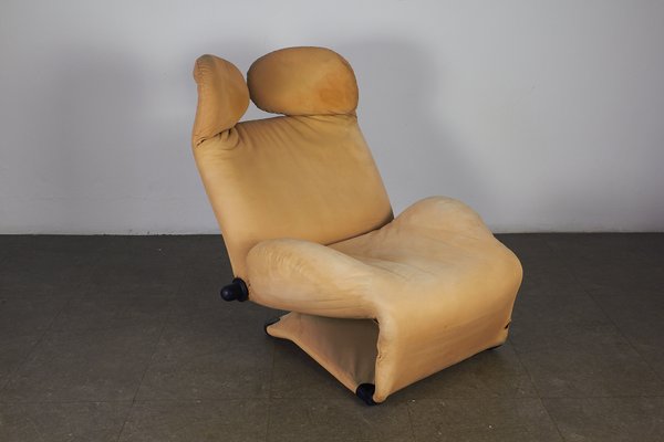 Wink Armchair by Toshiyuki Kita for Cassina, 1980s for sale at Pamono