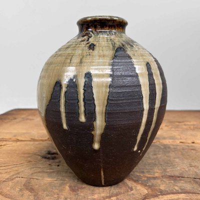 信楽焼 Shigaraki ware 花入 Vase 井村侊生 N14 Decorative Shigaraki Ware Ikebana Vase, Japan, 1960s for sale at