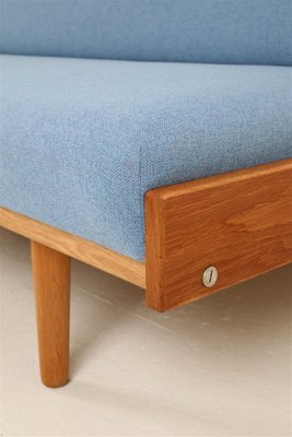 Danish GE 258 Sofa Bed by Hans Wegner for Getama, 1960s for sale