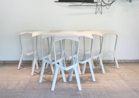 MIURA STOOL グルチッチ Miura Bar Stool by Konstantin Grcic – Graphpaper