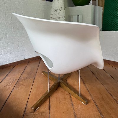 La Chaise Chaise Longue by Ray Charles Eames for Vitra 2005 for sale at Pamono