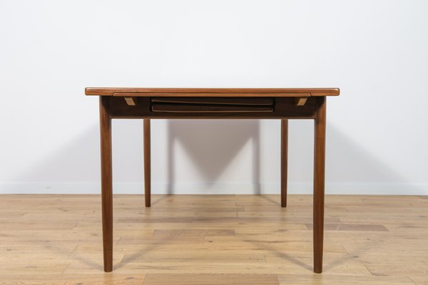 Mid-Century Dining Table by Ib Kofod Larsen for G-Plan, 1960s for