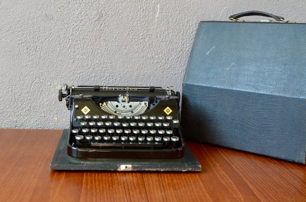 【値下げしました】Mercedes Prima アンティーク タイプライター Vintage Prima Typewriter from Mercedes for sale at Pamono