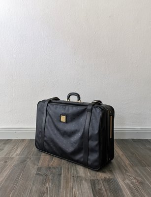 Leather travel suitcase sales
