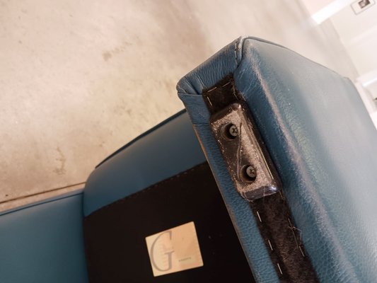 Postmodern Barrel Leather Chairs from Leolux, 1970s, Set of