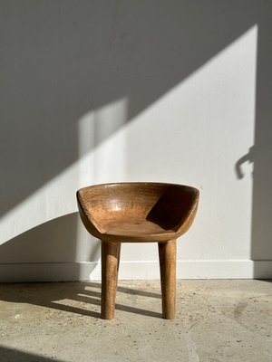 Quadripod Chair with Round Seat and Small Back in Natural Monoxyl Mango Wood