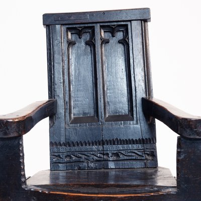 Late Medieval Walnut Sculptural Armchair with Floral Carvings United Kingdom 1600s for sale at Pamono