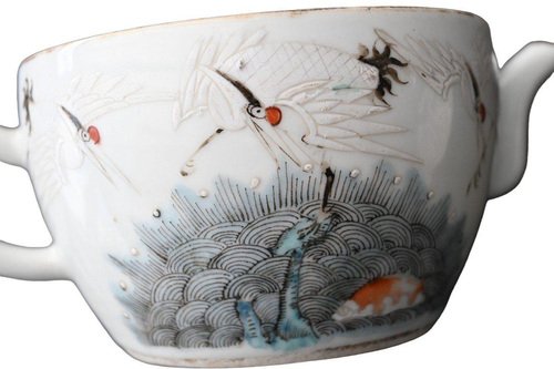 Chinese Tongzhi Porcelain Teapot for sale at Pamono
