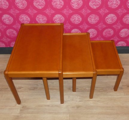 （正規品）Established & Sons HEIDI STACKING Vintage Nesting Tables, Set of 3 for sale at Pamono