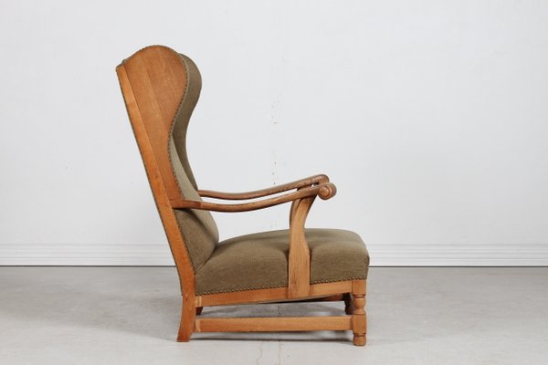 High Back King Chair in Oak with Greenish Wool by Axel Einar