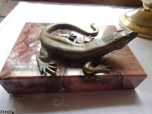 Hand Carved Marble Mughal Style Paperweight Hand Carved Marble Mughal Style Paperweight