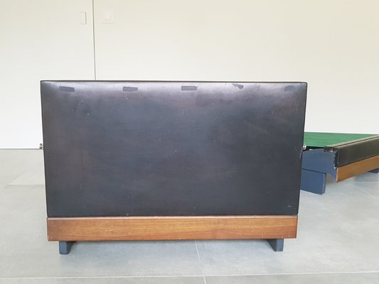 Set of Modular Mod. 920 Sofas in Black Leather and Walnut by