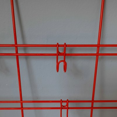 Perchero de alambre de acero de pared anos 60 en venta en Pamono