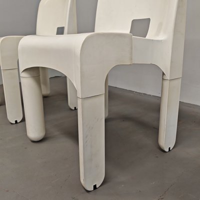 Space Age Stackable White Plastic Chairs Mod. Universal by Joe Colombo for Kartell 1967 Set of 6 for sale at Pamono