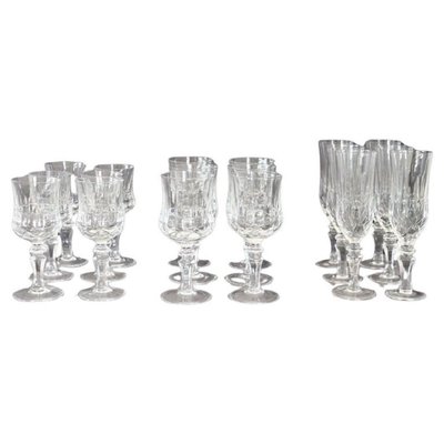Kristallgläser, 1970er, 18 . Set bei Pamono kaufen