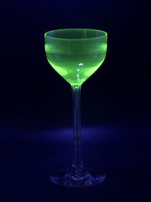 Antique Glass Dome Wine Glasses, 1890s, Set of 5 for sale at Pamono