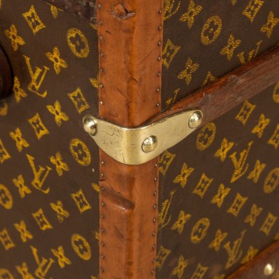 20th Century Louis Vuitton Trunk in Monogram Canvas, France, 1930s