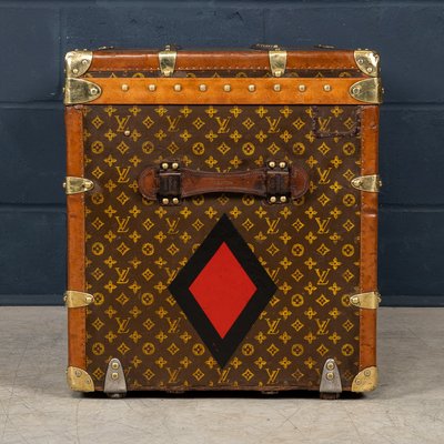 20th Century Louis Vuitton Trunk in Monogram Canvas, France, 1930s