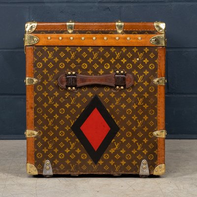 20th Century Louis Vuitton Trunk in Monogram Canvas, France, 1930s