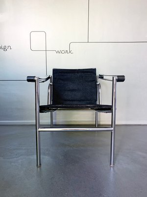 Le Corbusier Office Chair Jeanneret 304: CHARLOTTE PERRIAND Le Corbusier Office Chair Jeanneret 304: CHARLOTTE PERRIAND