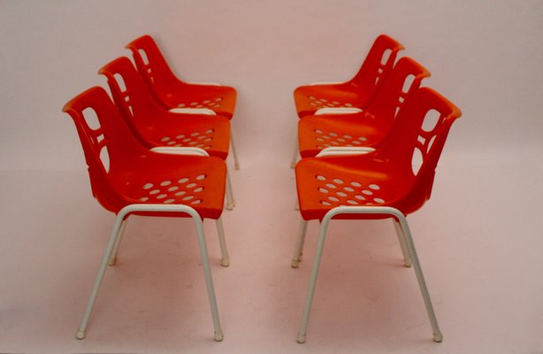 Vintage plastic chairs discount