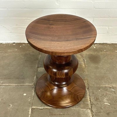 Sgabelli modello B di Charles Ray Eames per Vitra