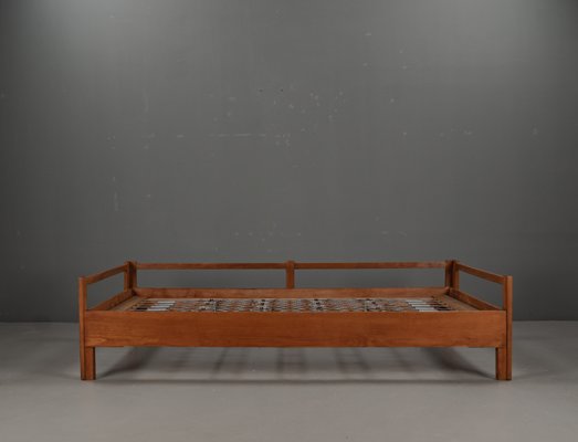 Bauhaus Daybed in Oak Germany 1920s for sale at Pamono