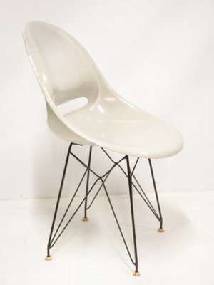 Mid century fiberglass chair discount
