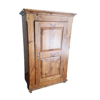 Antique French Rustic Linen Cabinet in Pine Mid 19th Century for sale at Pamono