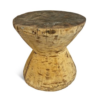 Taburete en forma de reloj de arena de madera, década de 2010 en