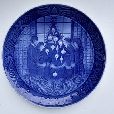 Christmas Plate Merry Christmas from Royal Copenhagen Denmark 1983