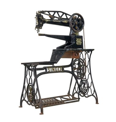 Antique Factory Sewing Machine in Black Cast Iron for sale at Pamono