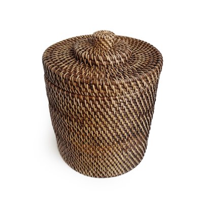 Tea Stain Rattan Korb mit Deckel, 2010er bei Pamono kaufen