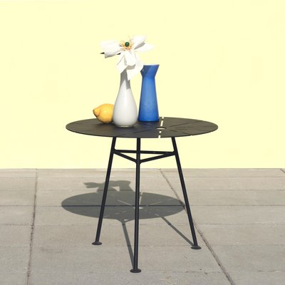 Kleiner und hoher Bam Bam Tisch von OK Design bei Pamono kaufen