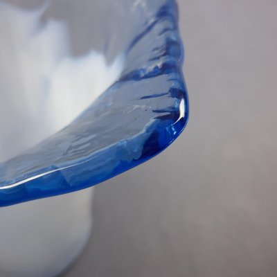 Vase En Verre Murano La Murrina - Design Blanc Et Bleu, Modernariato Italien Des Années 80