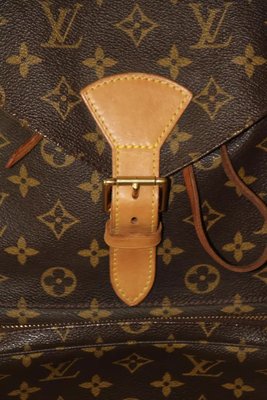 Louis Vuitton Backpack Monogram Canvas, 2000s for sale at Pamono Louis Vuitton Backpack Monogram Canvas, 2000s for sale at Pamono