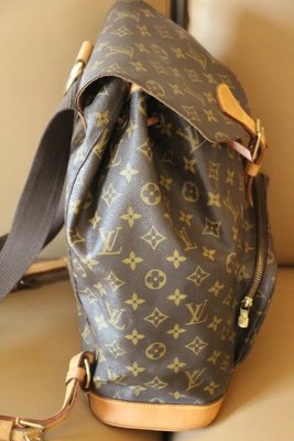 Louis Vuitton Backpack Monogram Canvas, 2000s for sale at Pamono Louis Vuitton Backpack Monogram Canvas, 2000s for sale at Pamono
