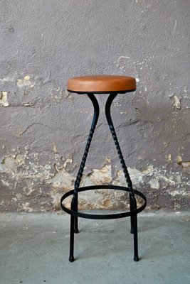 Used metal bar stools hotsell