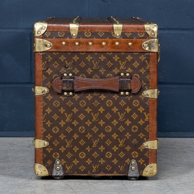 Vintage French Shoe Trunk from Louis Vuitton, 1930 for sale at Pamono