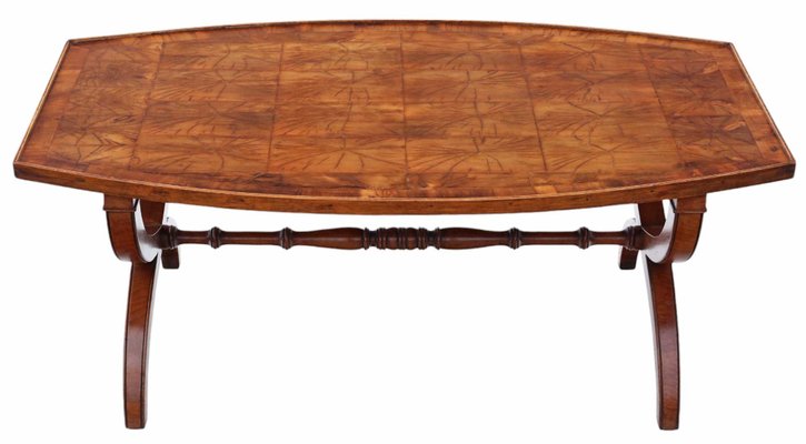 Vintage Couchtisch aus Eibe Austernfurnier, 1930er bei Pamono kaufen