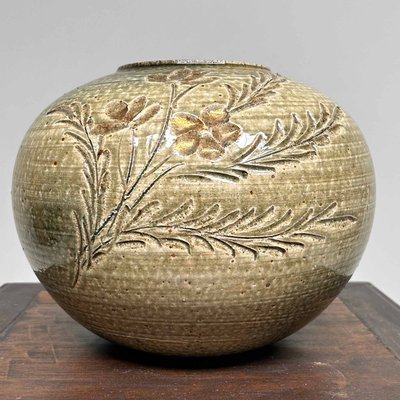 Mid-Century Shigaraki Ikebana Flower Vase, 1970s for sale at Mid-Century Shigaraki Ikebana Flower Vase, 1970s for sale at