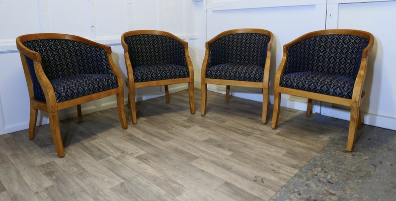 Vintage Tub Chairs, 1960s, Set of for sale at Pamono