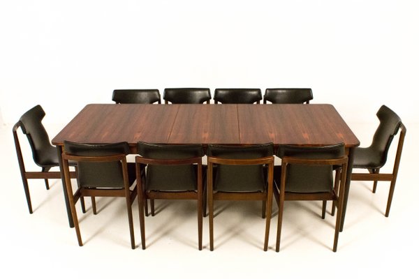 Mesa de comedor extensible Mid-Century moderna grande de Fristho ... Mesa de comedor extensible Mid-Century moderna grande de Fristho ...