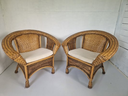 Colonial rattan chairs deals