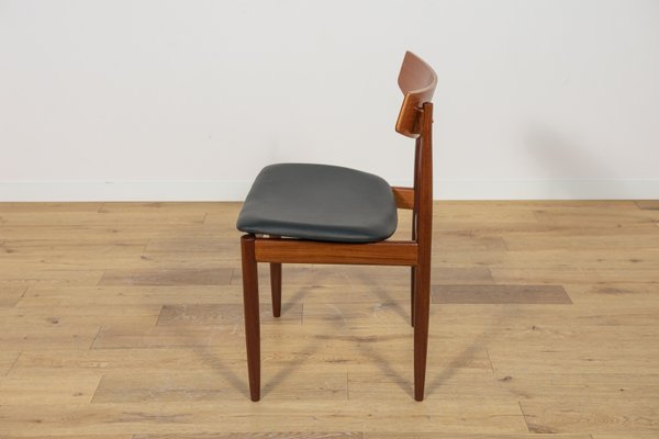Mid-Century Dining Chairs in Teak by Ib Kofod Larsen for G-Plan, Great  Britain, 1960s, Set of 6 for sale at Pamono