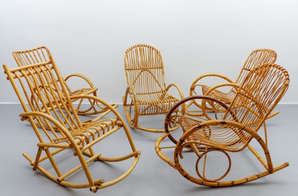 Mid-Century Modern Rattan & Bambus Schaukelstuhl, 1960er bei Pamono kaufen