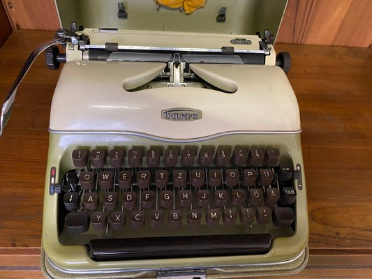 Vintage Typewriter Model Gabriele 3 from Triumph, 1960s for sale