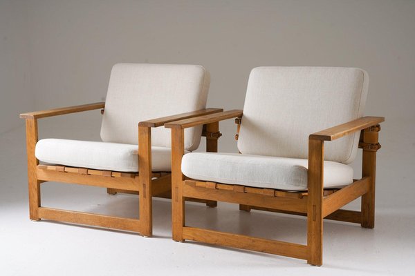 Set of Mid-Century Scandinavian Lounge Chairs in Oak and Leather